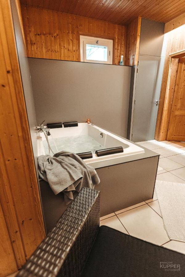 Le Loup Gris - 35 pers - Vue-Wellness, Butgenbach-Malmedy Villa Eksteriør billede